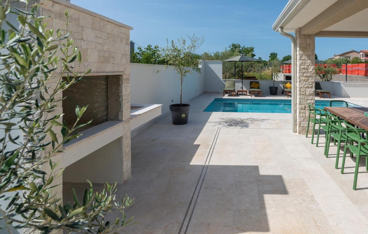 Villa Nia With Private Pool *